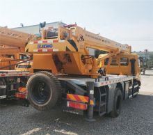 XCMG Official 8 ton China mini Truck Crane XCT8L4 RC mobile cranes machine price